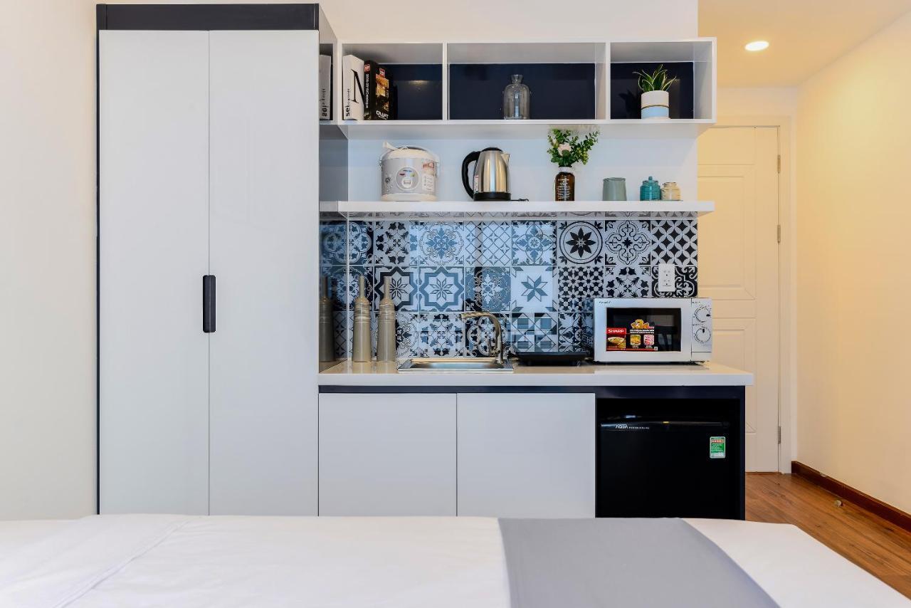 Cozrum Homes The Gallery Residence Ho Chi Minh City Exterior photo